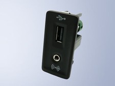 original USB Aux Anschluss Mulimedia Buchse VW Golf 7 VII 5G