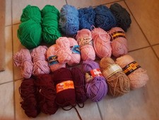 Konvolut STRICK/HÄKELWOLLE/