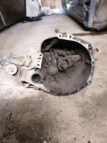 Toyota yaris 2001 - 5, gang
