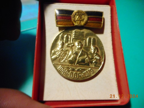 Orden abzeichen jahre ddr - orden, ddr-