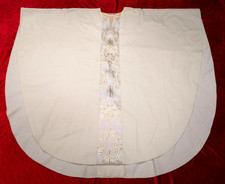 GOTISCHES MESSGEWAND ALTAR