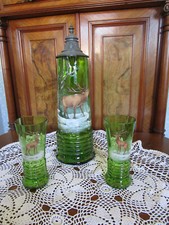 Große Bierkanne und  2