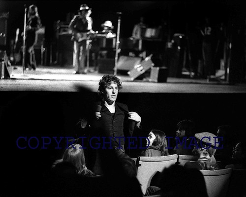 Bruce springsteen 1977 - bruce, 2/23/1977