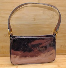 RICARDA M. Schultertasche En