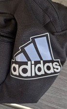 Gürteltasche Adidas Schwarz mit Logo und Reisverschluss Unisex mit Gurt verstb.