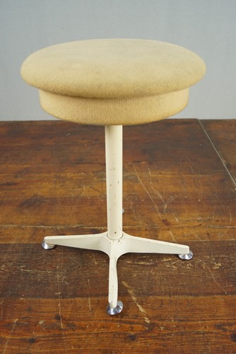 Hocker tulpenfuß sitzhocker - tulpenfuß,