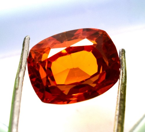 Seltener orangefarbener