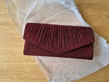 Rote / Bordeaux Farbende