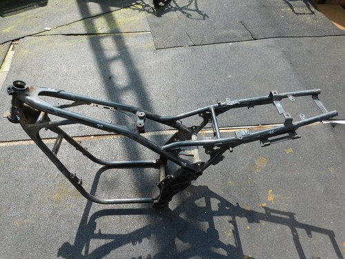 Kawasaki 550 zephyr - b,