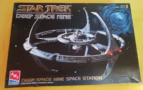 Star trek deep space nine - trek,