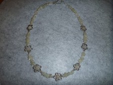 Achat/Mondstein-Kette