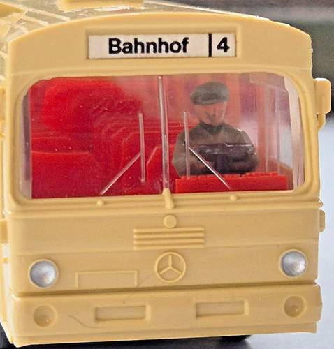 Wiking 700 mercedes - mercedes, 305