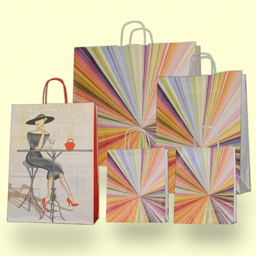 Papiertragetaschen bunt