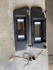 Mercedes W124 W201 Sonnenblenden beleuchtete Schminkspiegel schwarz Leder Top