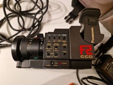 Panasonic Videokamera F2 CCD und Zubehör