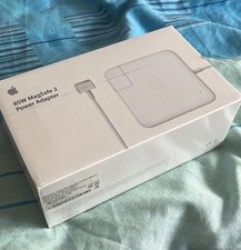 NEU Apple A1424 Magsafe 2 85W Netzteil für MacBook Pro Ladegerät