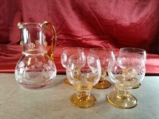 Alte Karaffe Noppendekor