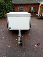 Hundeanhänger für 3 große Hunde - Thermoausführung