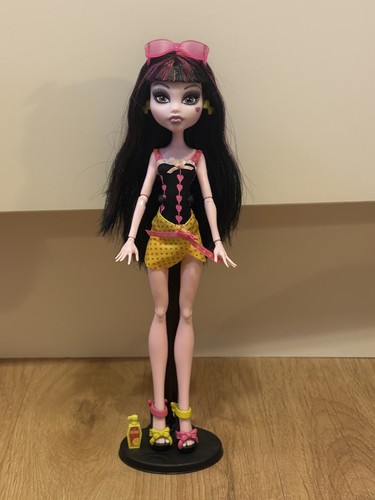 Monster high draculaura gloom - monster,