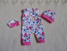 Neu- und hochwertige Kleidung für Ihr Minireborn- oder Silikonbaby 23-25cm