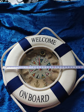 Uhr im Rettungsring-Maritim