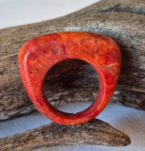 Ungewöhnlicher ring aus - ungewöhnlicher,