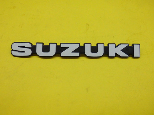 Suzuki samurai 413 emblem - suzuki,