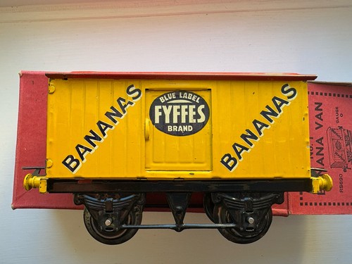 Horny series no1 fyffes banana - no1,