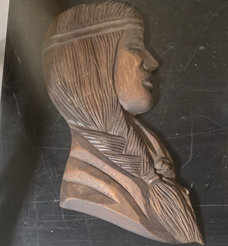Wandrelief frauenprofil holz - frauenprofil,