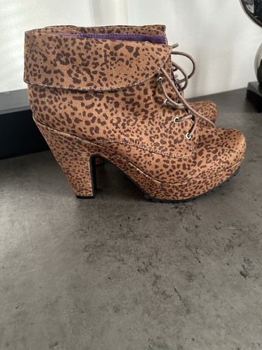 Ausgefallene schuhe - ,