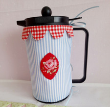 Kannenwärmer, Tilda