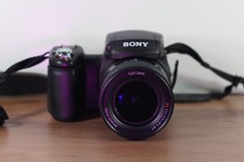 Sony Cyber-shot DSC-R1 10,3