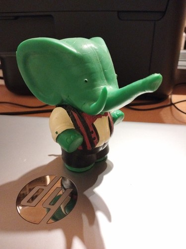 Alter grüner elefant - alter,