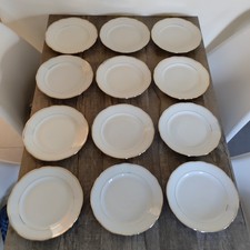 12 Frühstücksteller, DDR Kahla, Altwasser, mit goldfarbenem Rand