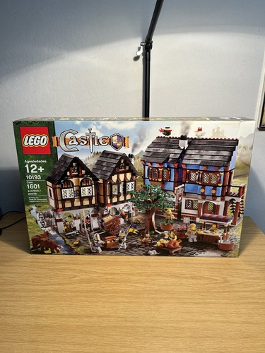 Lego castle 10193 medieval - castle,