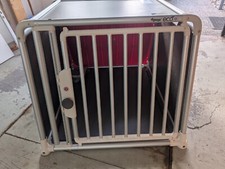 Hundebox Auto 4pets, swiss