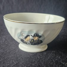 (23) Älterer Bol, Bowl