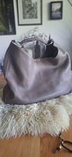 Damenhandtasche Leder Windsor