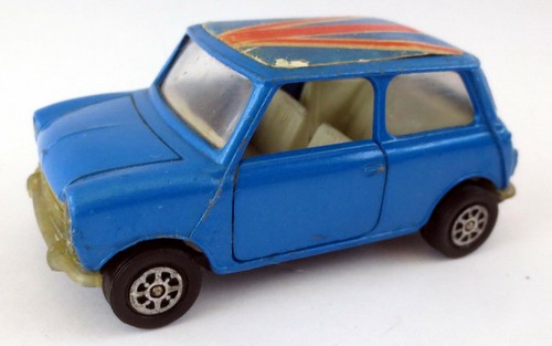 Corgi british leyland mini - british,