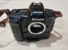 Nikon F90X Body Gehäuse Spiegelreflexkamera mit Batteriegriff MB-10