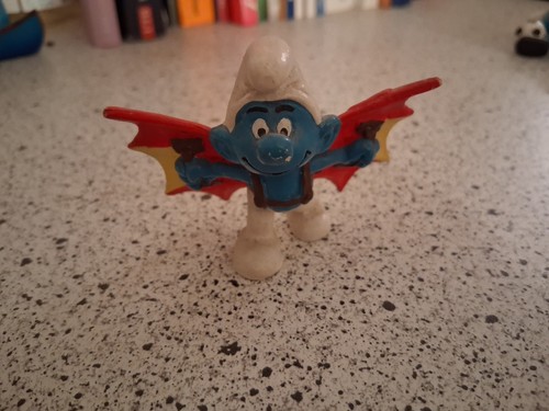 Drachenflieger schlumpf aus - schlumpf,