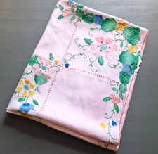 Leinen Tischdecke - handgefertigte Applikation - Stickerei - Gr. 175 x 127 cm.