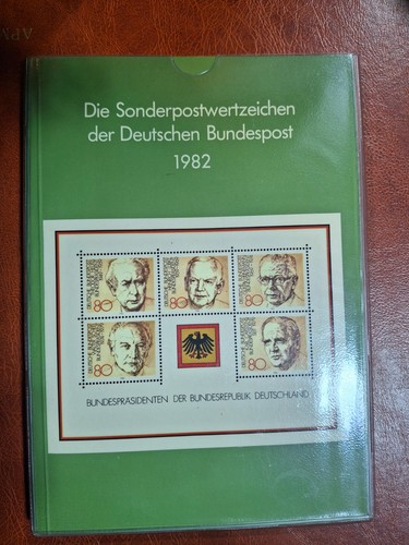 Die postwertzeichen der - postwertzeichen,