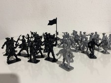 39 Stück Spielzeug Soldaten