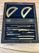 Zirkelkasten Alt Antik Messing 2 Winkelmesser Verschiedene Zirkel Holzbox 