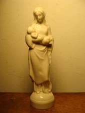 Alte  Porzellan Figur