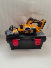 DEWALT Akku-Hobel DCP580 82 mm