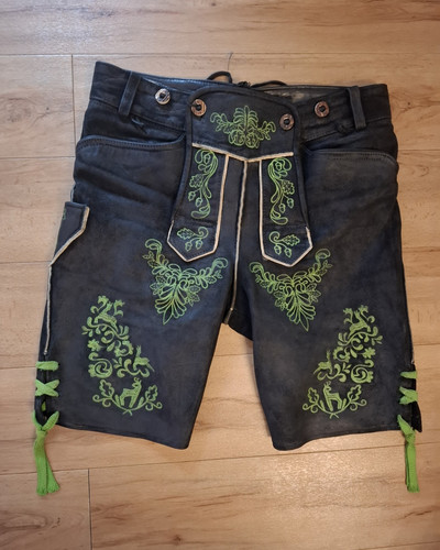 Traditionelle herren trachten - traditionelle,