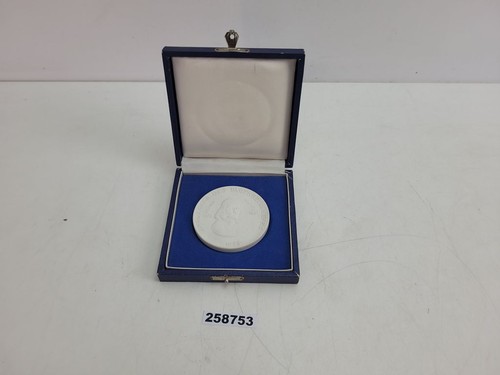 Ddr porzellan medaille - porzellan, drk