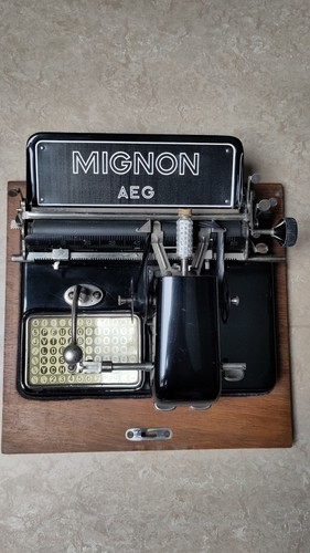 Antike schreibmaschine aeg - antike,